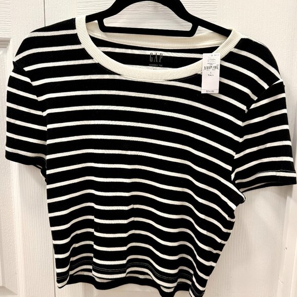 NWT Gap Crop Tee- Large Tall - Picture 1 of 1